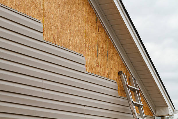 24/7 Emergency Siding Replacement experts in Winnetka, IL